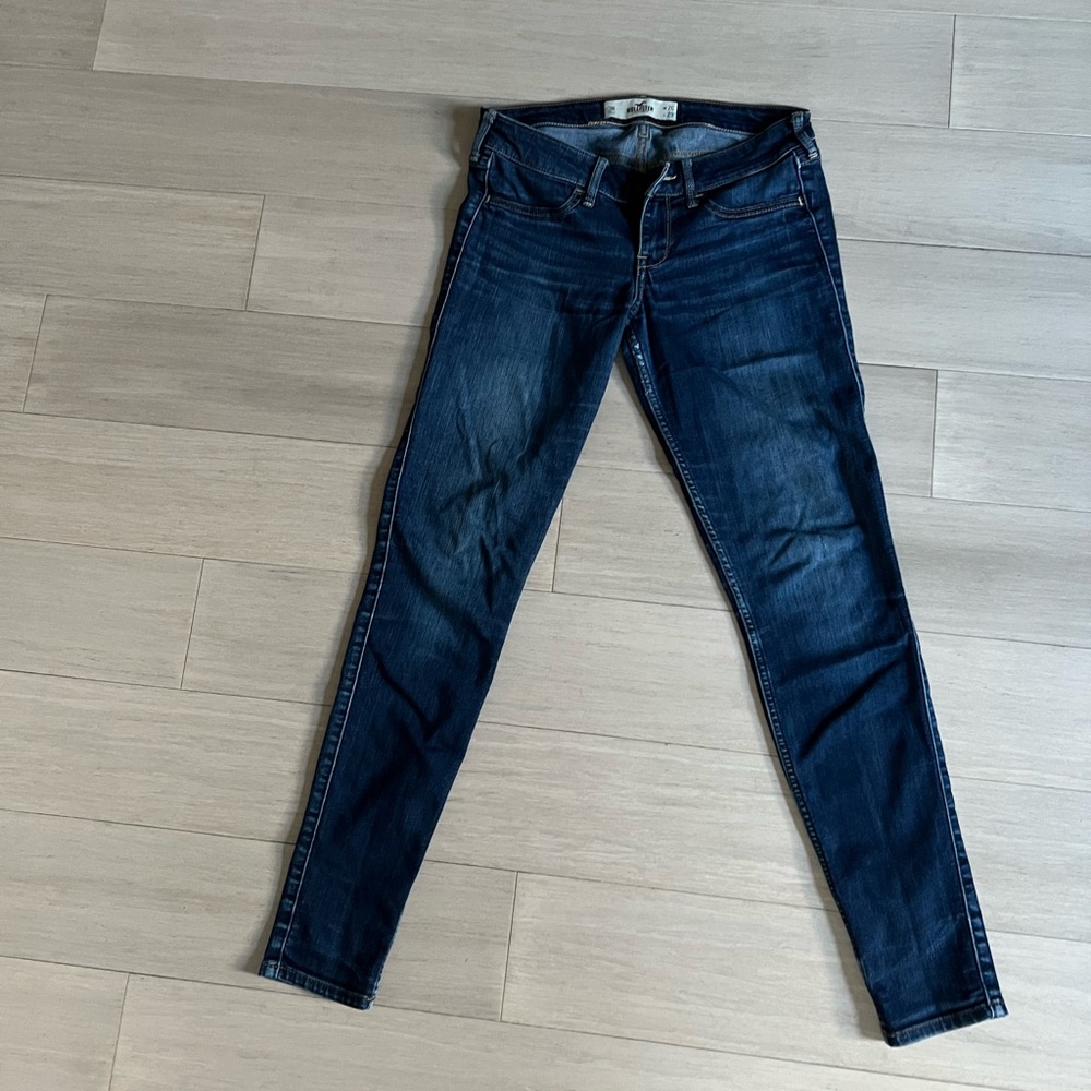 Hollister skinny jeans women's Size 3R W26 L29